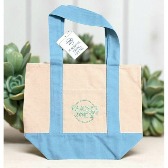 Trader Joes Canvas Tote Bag Pastel Blue Beige Reusable Grocery Book Sack Travel - Picture 1 of 7